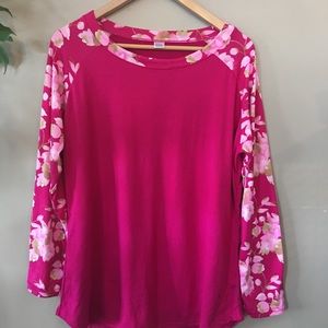 can be worn as loungewear sleepwear